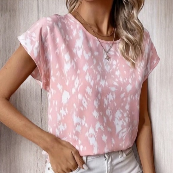 Pink and White Blouse | SIZE M - Picture 1 of 3